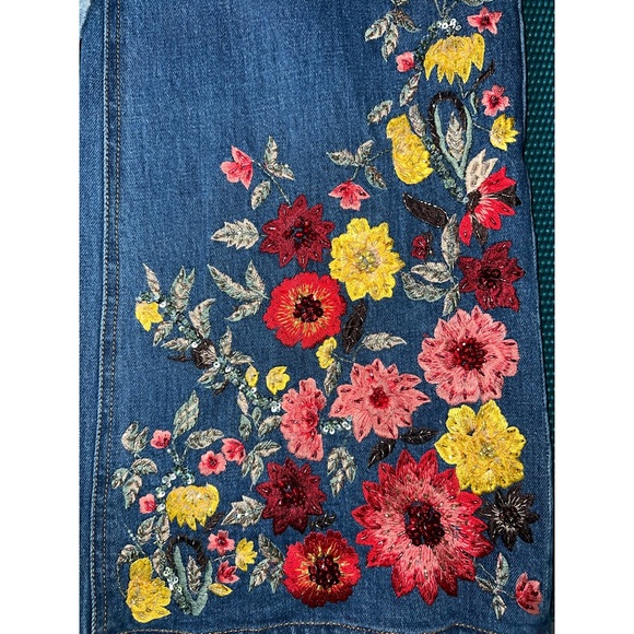 Alice + Olivia Gorgeous Floral Embroidered Wide Leg Jeans - Picture 14 of 17